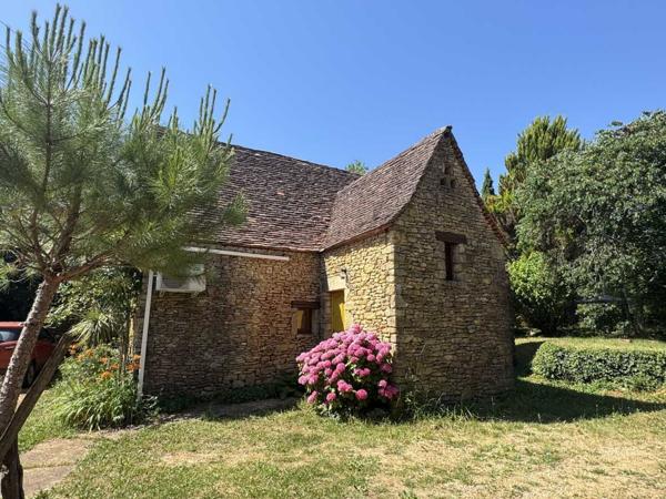 Maison ancienne - Saint-cyprien Bel ensemble de trois maisons en pierre avec piscine au calme