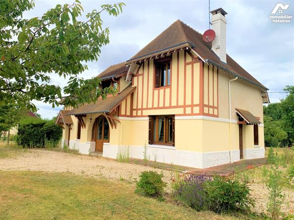 Très Belle maison à LOUVIERS, Quartier "LES MONTS", produit rare à la vente.