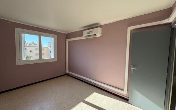 Appartement à vendre    3 pièces • 58 m2 Perpignan