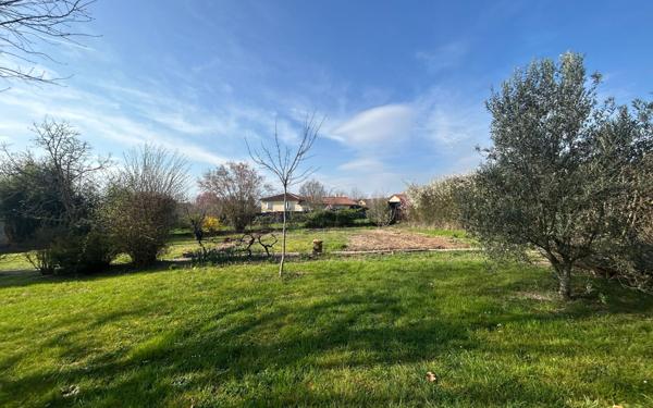 Maison à vendre    6 pièces • 172,93 m2 Chazay-d'Azergues