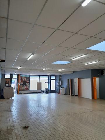 Immeuble
         5 pièces
        - 150 m² 276 040 € *