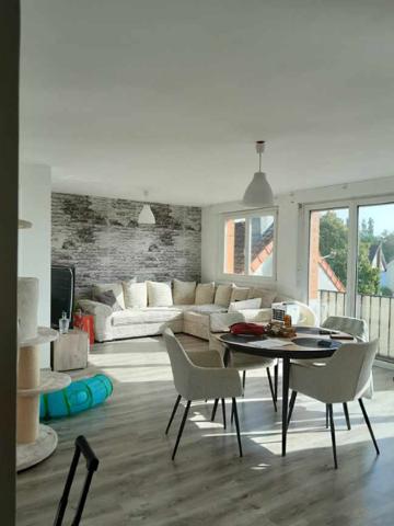 Immeuble
         5 pièces
        - 150 m² 276 040 € *