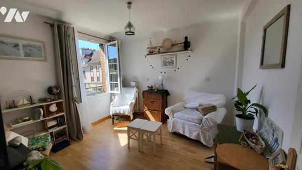 Maison de ville sur 112 m² en bon état