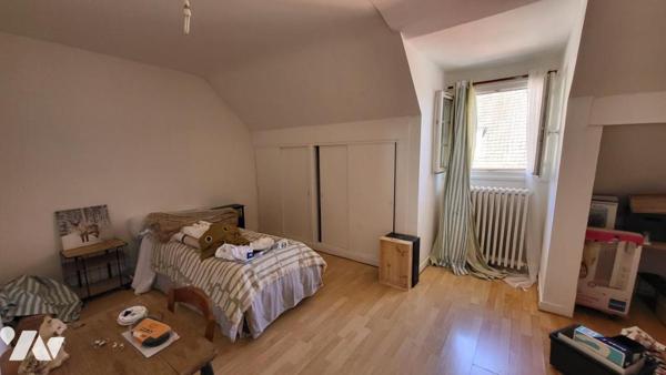 Maison de ville sur 112 m² en bon état