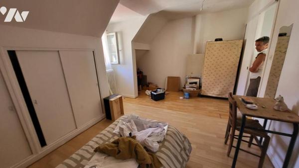 Maison de ville sur 112 m² en bon état