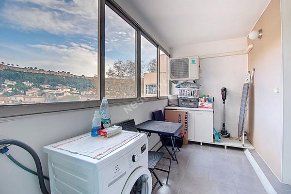 Magnifique appartement T3/4 lumineux avec vue dégagée Vitrolles