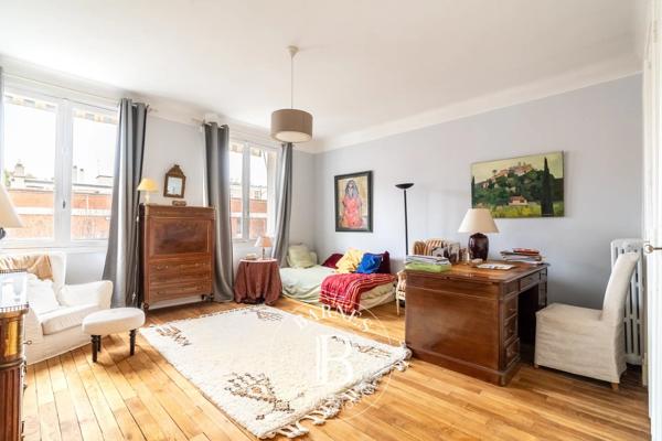 Neuilly-sur-Seine, Hôtel particulier 5 Chambres -  392 m² à vendre