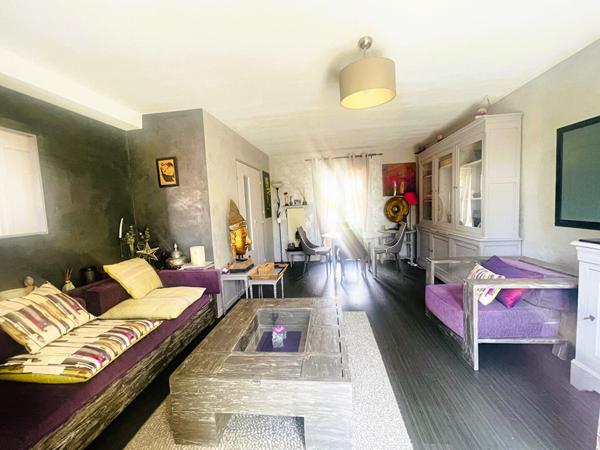 CASTELNAU LE LEZ Maison familiale 5 pièces, 4 chambres, 103 m² avec bel extérieur