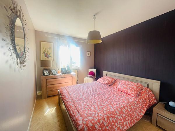 CASTELNAU LE LEZ Maison familiale 5 pièces, 4 chambres, 103 m² avec bel extérieur