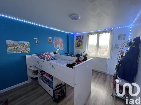 Maison à vendre 7 pièces 170 m² Saint-Just-en-Chevalet