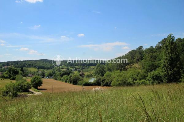 Vente Terrain 6820 m2 à Neuvic