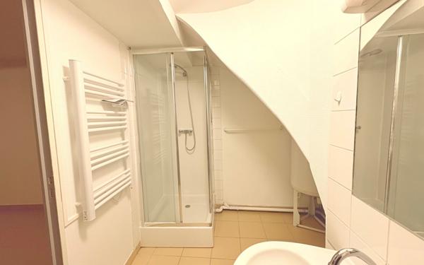 Appartement à louer    1 pièce • 25,25 m2 Laon