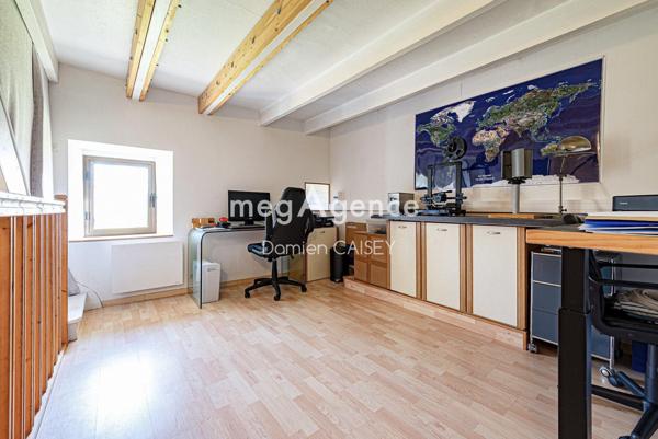 Maison à PLEUMEUR-BODOU, 22560 - 7 pièces 131m²