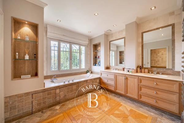 Cannes, Villa 6 Chambres -  430 m² à vendre