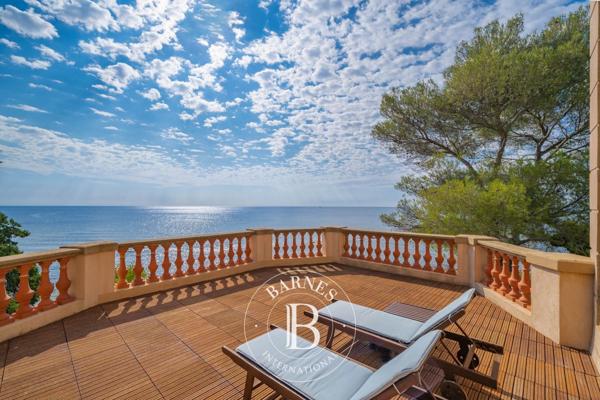 Saint-Raphaël, Villa 8 Chambres -  426 m² à vendre