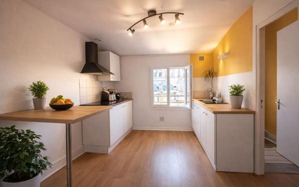 Appartement à vendre    2 pièces • 38 m2 Bordeaux