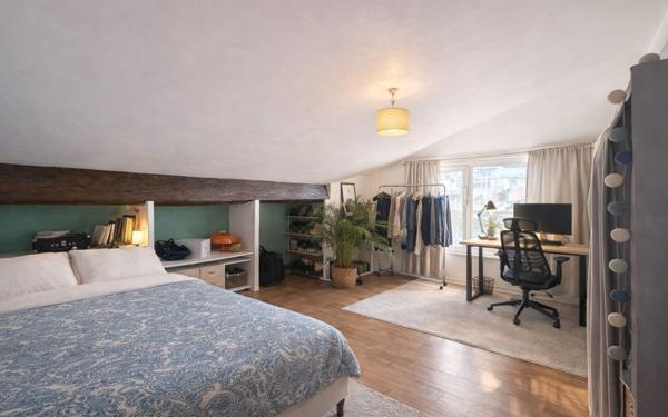 Appartement à vendre    2 pièces • 38 m2 Bordeaux