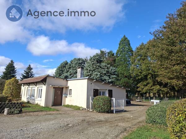 À vendre - Maison de campagne, 15 pièces situé à Laigné-en-Belin (72220)