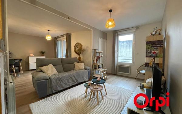 Appartement à vendre    3 pièces • 54,73 m2 Vénissieux