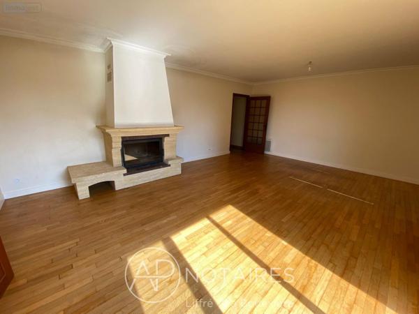 Maison à louer à Liffré en Ille-et-Vilaine (35340), ref : LM650-APNOTAIRES