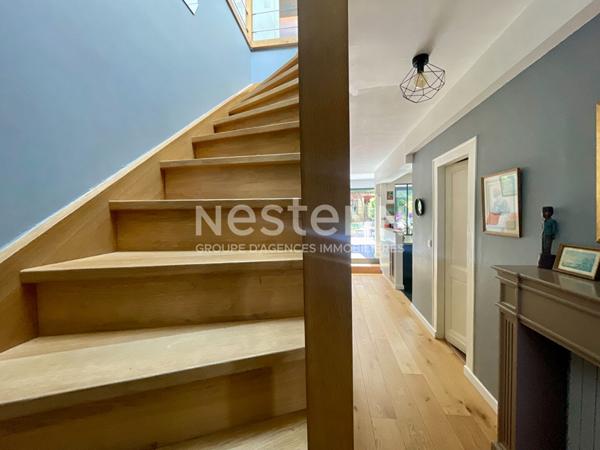 Talence Médoquine échoppe double 4 ch + 1 bureau terrasse jardin et dépendance.