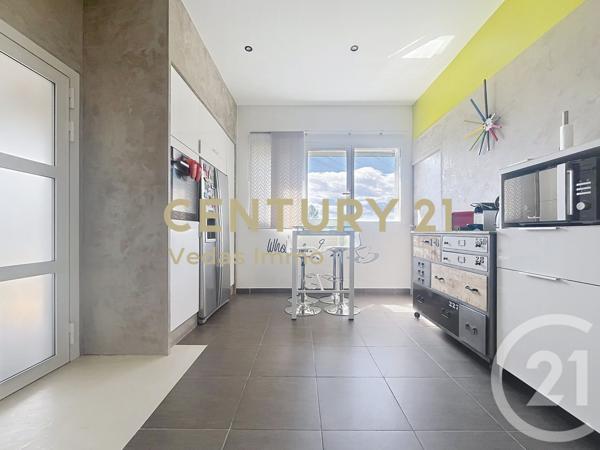 Appartement T3 à vendre  3 pièces - 77,56 m2 ST JEAN DE VEDAS - 34