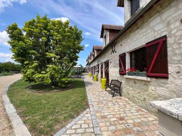 Propriete à vendre 45 pièces proche de TOURS (37)