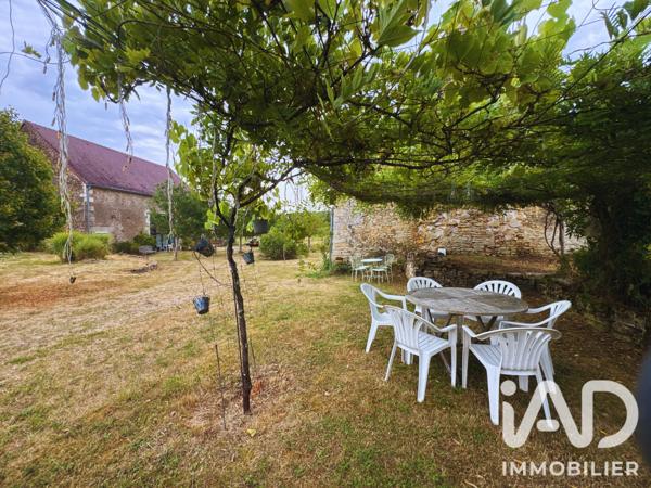 Maison à vendre 11 pièces 275 m² Châteauneuf-Val-de-Bargis