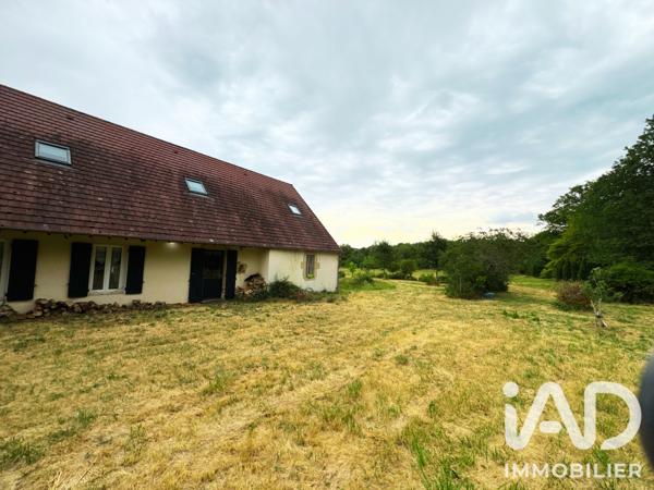 Maison à vendre 11 pièces 275 m² Châteauneuf-Val-de-Bargis