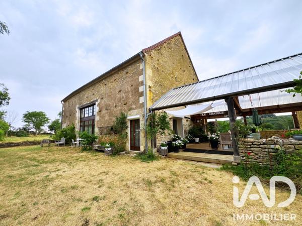 Maison à vendre 11 pièces 275 m² Châteauneuf-Val-de-Bargis