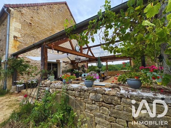Maison à vendre 11 pièces 275 m² Châteauneuf-Val-de-Bargis