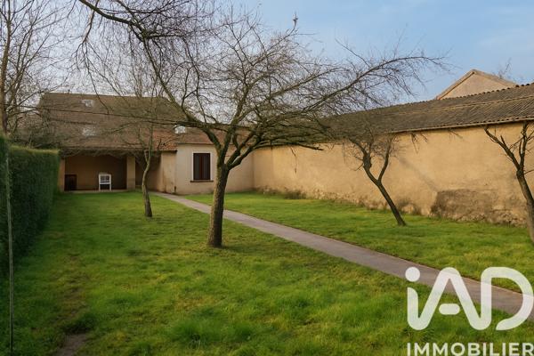 Immeuble à vendre 205 m² Dole