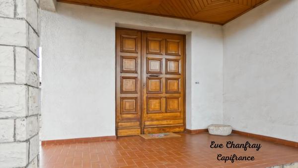 Maison T4 164M2 GARAGE + DEPENDANCES