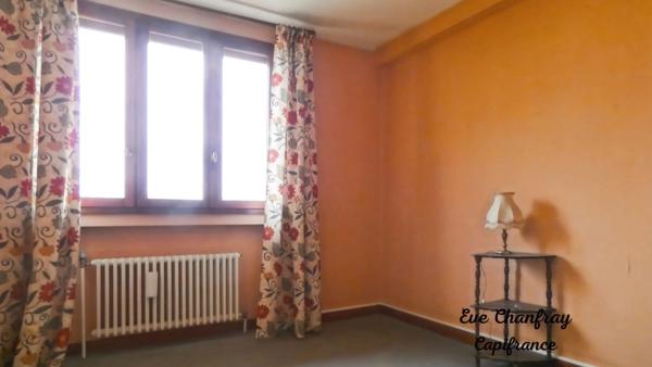 Maison T4 164M2 GARAGE + DEPENDANCES