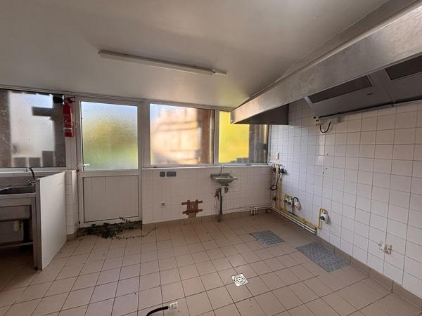 ENSEMBLE IMMOBILIER PONTIGNÉ / BAUGÉ-EN-ANJOU