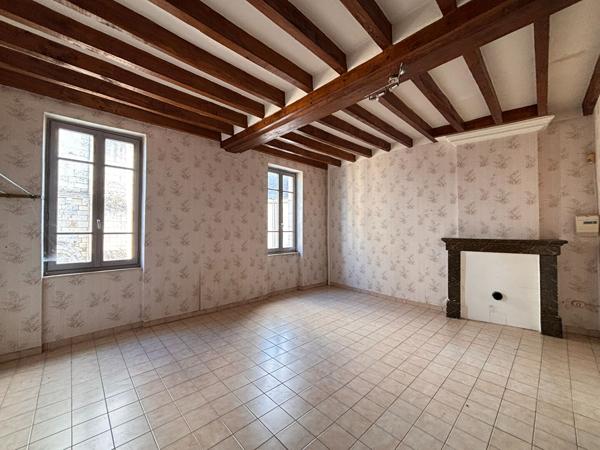ENSEMBLE IMMOBILIER PONTIGNÉ / BAUGÉ-EN-ANJOU