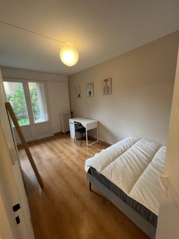 Appartement
                                                                                                                                                                                                                                                                                                                        2 pièce(s)                                                                                                                                                                                                          1 chambre(s)                                                                                                                                                                                                          34  m²