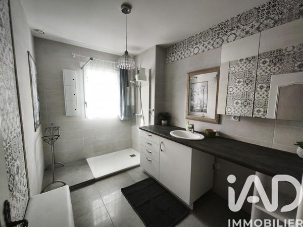 Maison à vendre 6 pièces 267 m² Romorantin-Lanthenay