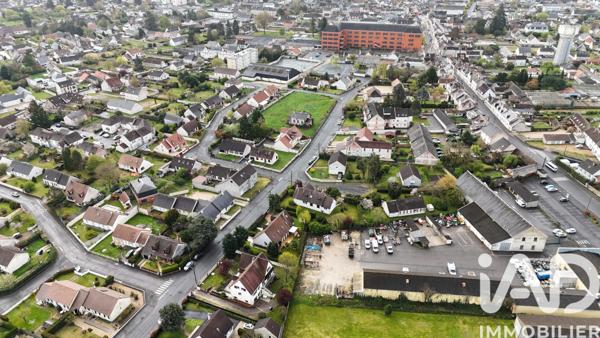 Maison à vendre 6 pièces 267 m² Romorantin-Lanthenay