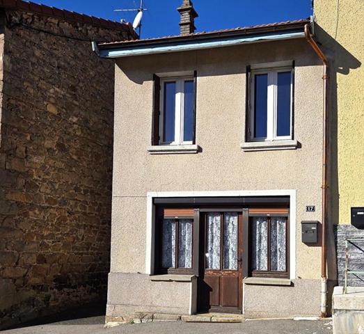 Ensemble immobilier polyvalent avec terrain clos