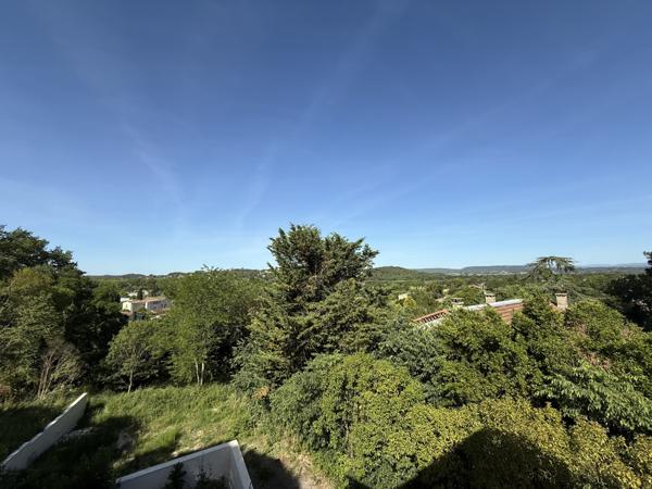 Villevieille (30250) Villevieille, maison spacieuse T7 sur parcelle de 380 M2 de terrain , GARAGE DE 30 M2