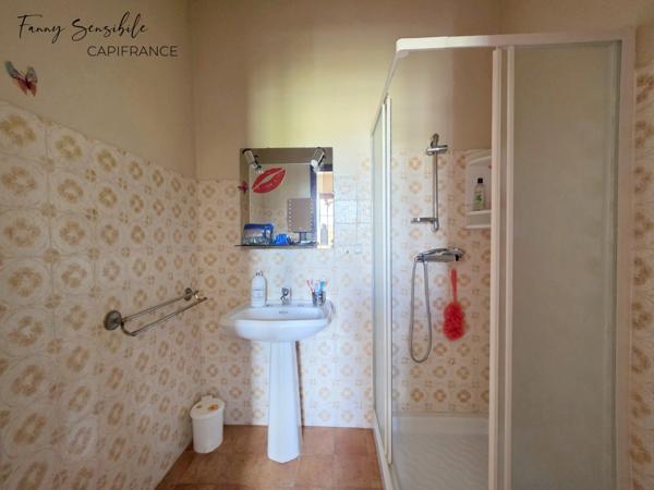 Maison familiale : au coeur du Luberon, une maison de charme et confort énergétique