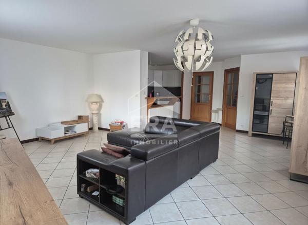 Maison T4  de 98 m2 avec garage à Sin Le Noble