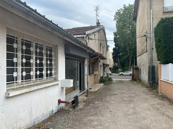 Bureau à vendre à Bron (69500)