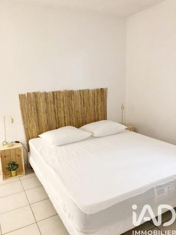 Location appartement 2 pièces 47 m² Saint-Raphaël