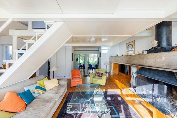 Alliance du XVIIe avec jardin et studio indépendant au coeur de Deuil-la-Barre