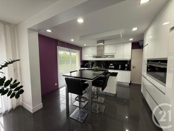 Maison à vendre  8 pièces - 240 m2 BUCHELAY - 78