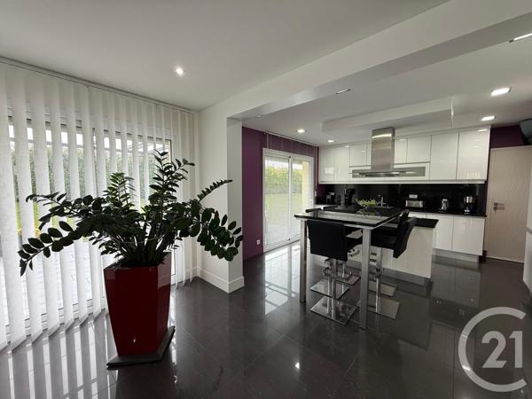 Maison à vendre  8 pièces - 240 m2 BUCHELAY - 78