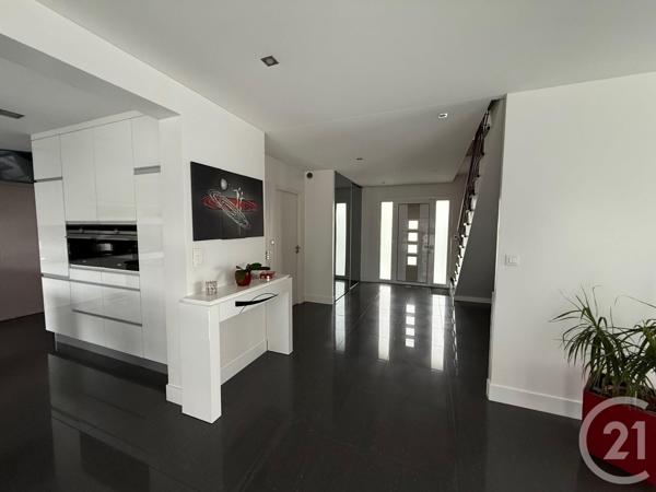 Maison à vendre  8 pièces - 240 m2 BUCHELAY - 78