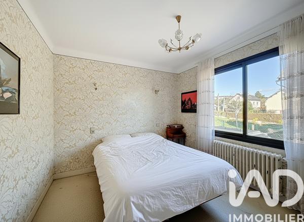 Maison à vendre 11 pièces 223 m² Saint-Chély-d'Apcher